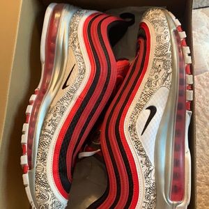 9/10 condition will listen to offers.